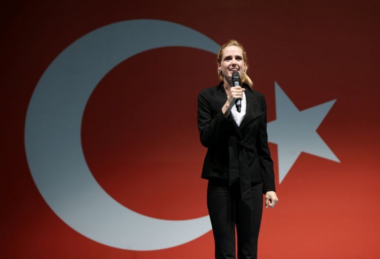 Demokrasi nöbetlerine katılan ünlüler 12