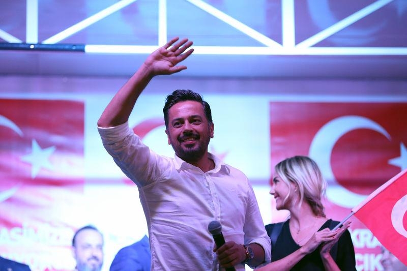 Demokrasi nöbetlerine katılan ünlüler 17