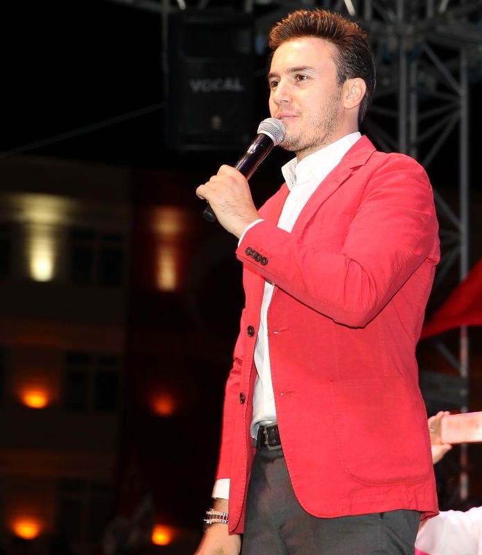 Demokrasi nöbetlerine katılan ünlüler 3