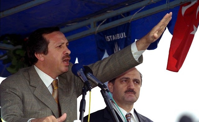 Türkiye siyaseti ve darbeler 124