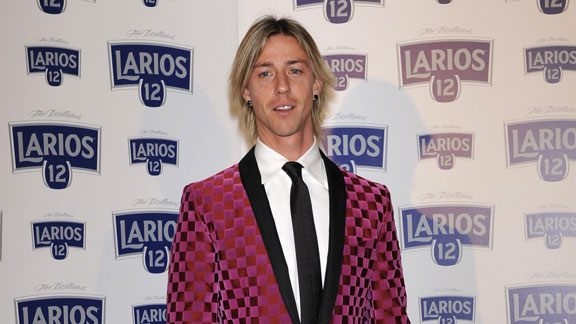 Emre Mor'un kıyafeti sosyal medyayı salladı! 48