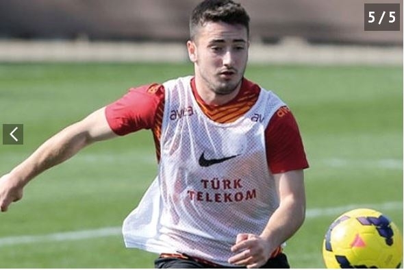 G.Saray'da beklenen oldu! 4 isim idmana alınmadı 6