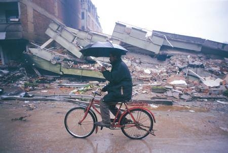 Marmara Depremi'nin 17.yıldönümü 16