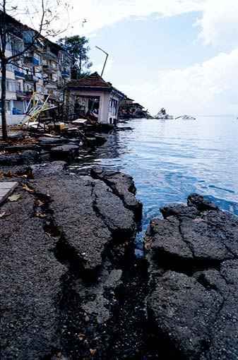 Marmara Depremi'nin 17.yıldönümü 46