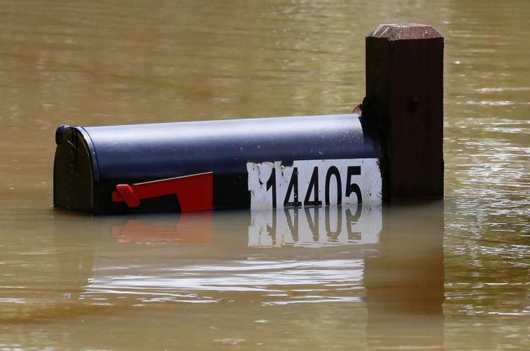 ABD'de sel: 20 bin kişi tahliye edildi 13