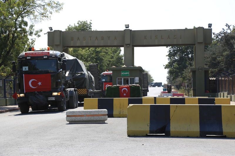 İstanbul'daki kışlalar şehir dışına taşınıyor 17