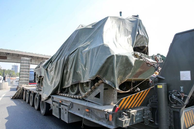 İstanbul'daki kışlalar şehir dışına taşınıyor 18