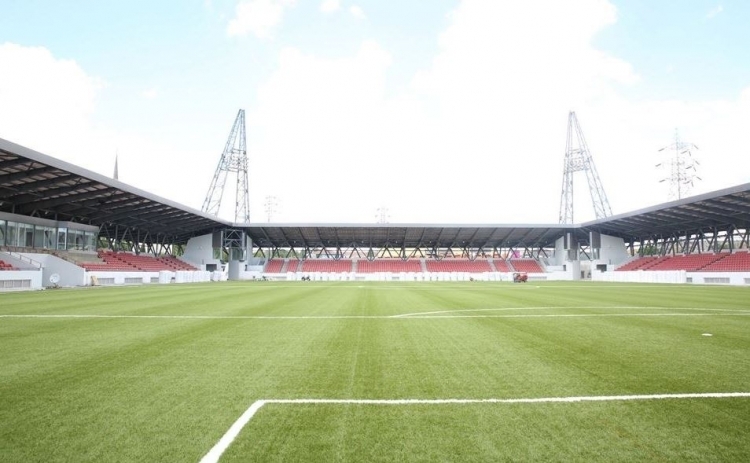 Türkiye'nin yeni stadyumları göz kamaştırıyor 39