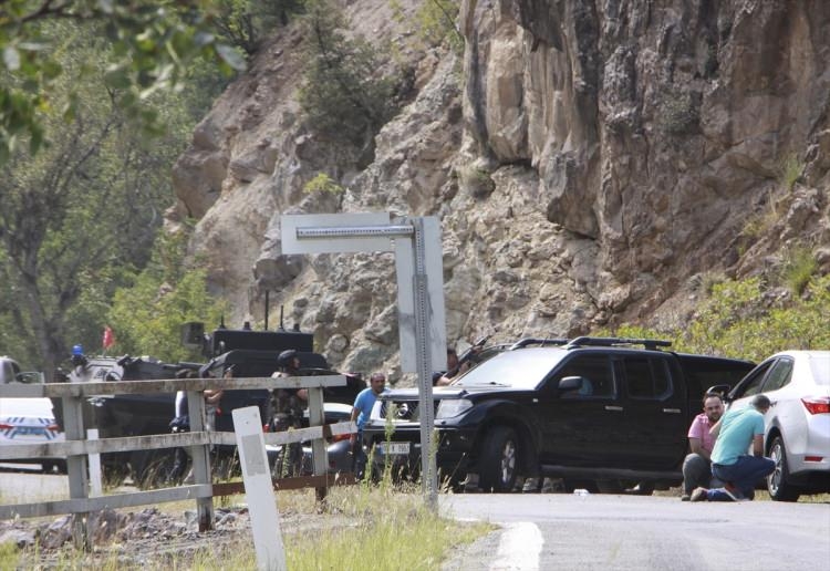 Kılıçdaroğlu'nun konvoyuna saldırı 18