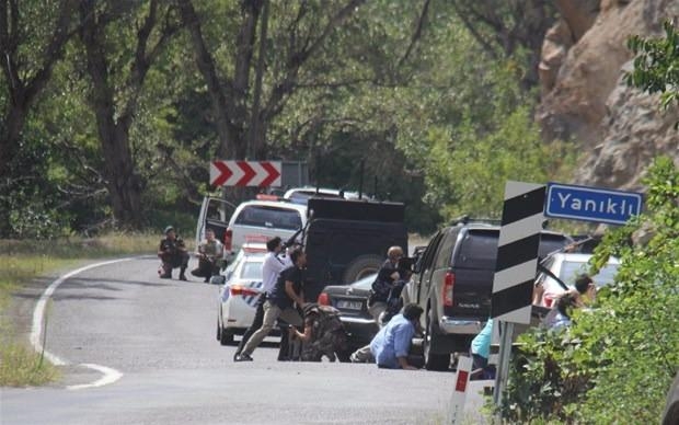 Kılıçdaroğlu'nun konvoyuna saldırı 6