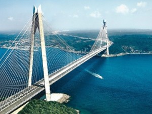 Boğaz’a 3’üncü gerdanlık