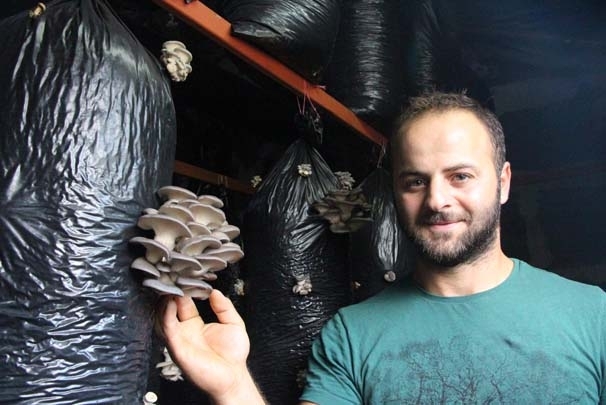 İşçiliği bırakıp mantar üreticisi oldu 6