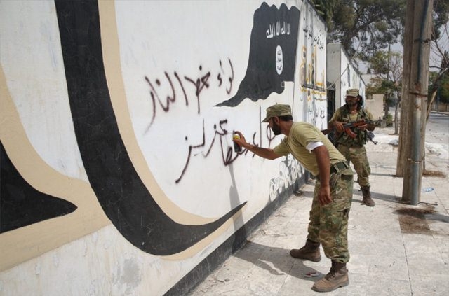 DAEŞ'in izleri Cerablus'tan siliniyor 17