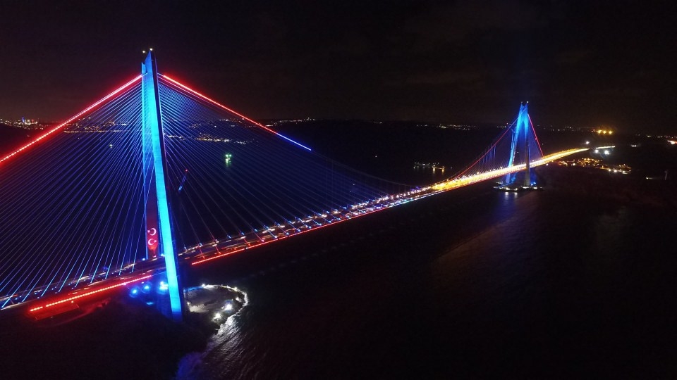 3. Köprü'de dikkat çeken ayrıntı 38