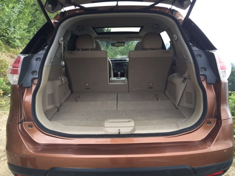 TEST: Nissan X-Trail 1.6 cCi X-Tronic 17