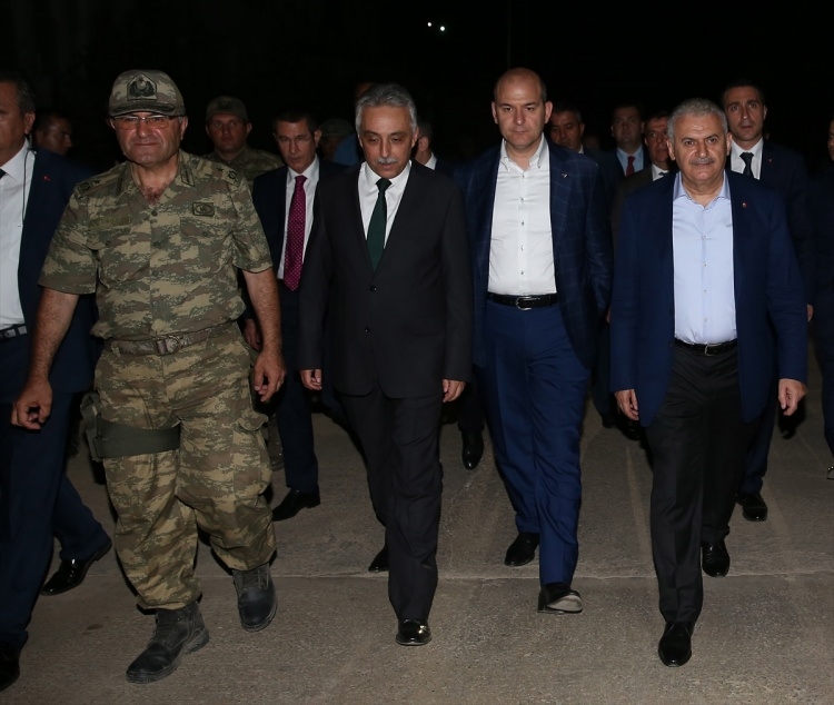 Binali Yıldırım Çukurca Tugay'ını ziyaret etti 9