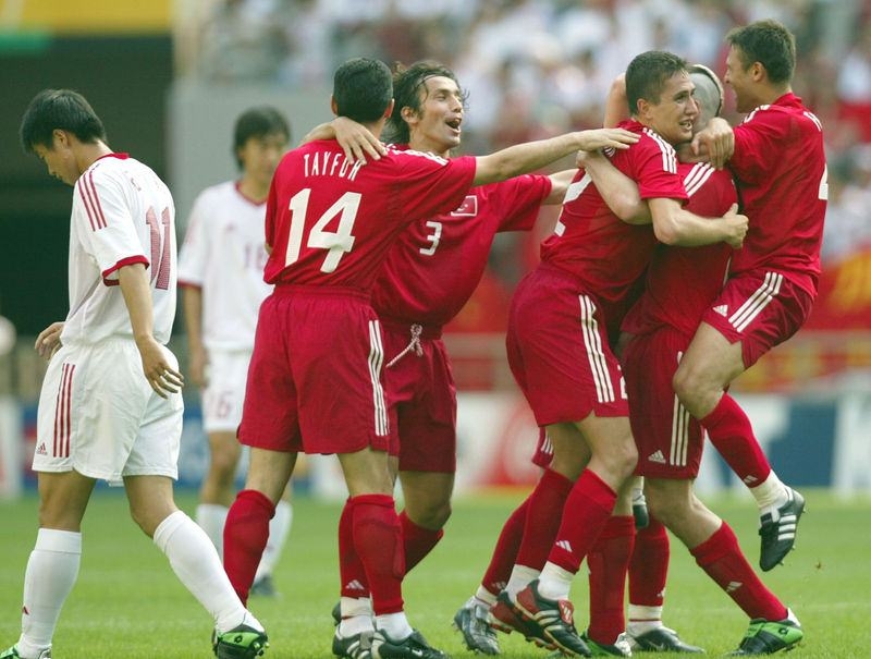 Milli Takım'ın yakın tarihinden unutulmaz kareler 3