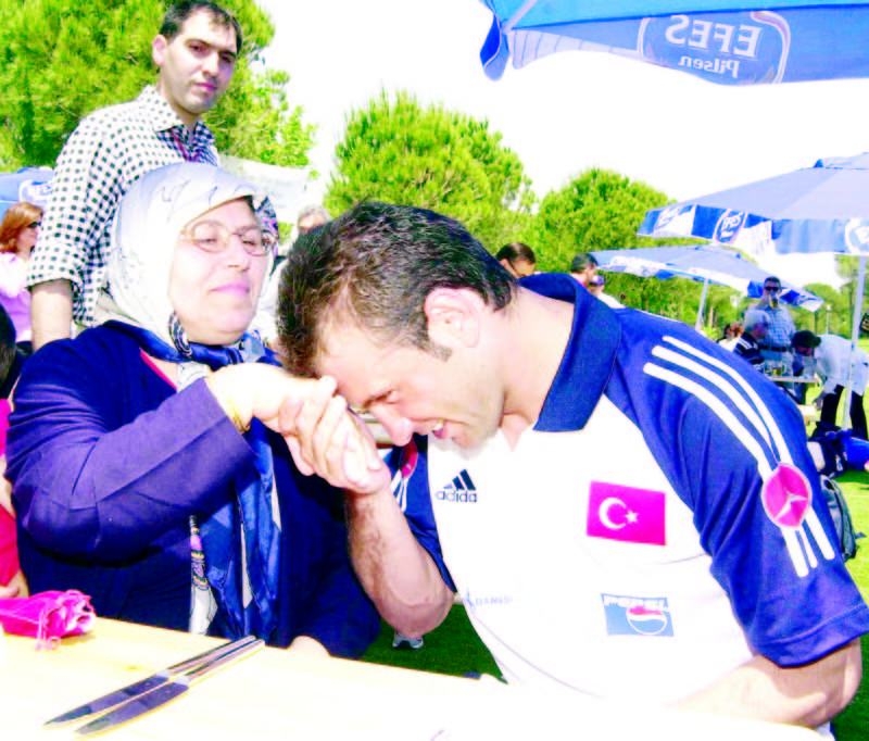 Milli Takım'ın yakın tarihinden unutulmaz kareler 33