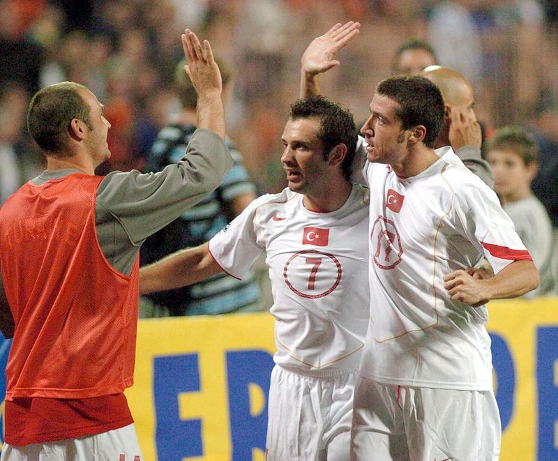 Milli Takım'ın yakın tarihinden unutulmaz kareler 5