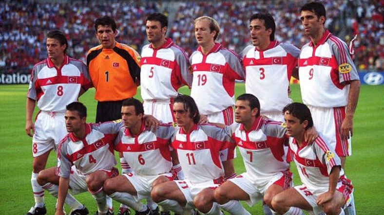 Milli Takım'ın yakın tarihinden unutulmaz kareler 52