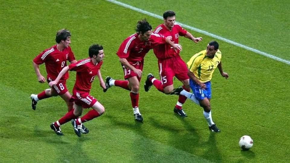 Milli Takım'ın yakın tarihinden unutulmaz kareler 56