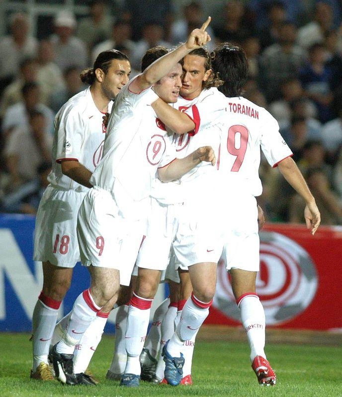 Milli Takım'ın yakın tarihinden unutulmaz kareler 6