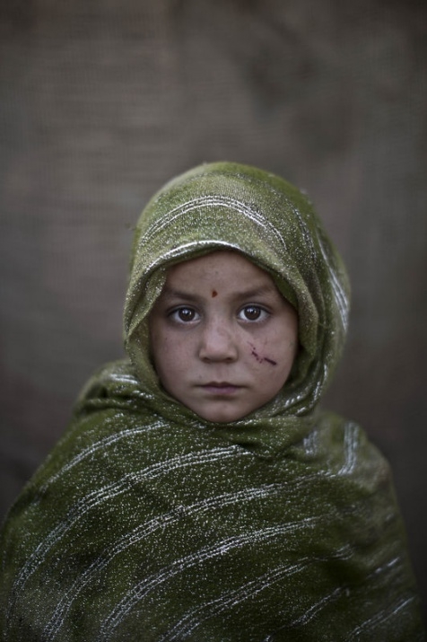 Pakistanlı fotoğrafçıdan masumiyetin yüzleri 11