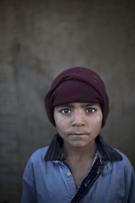 Pakistanlı fotoğrafçıdan masumiyetin yüzleri 19
