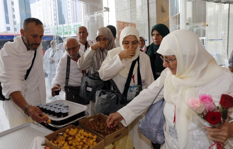 Kabe'den insan manzaraları 103