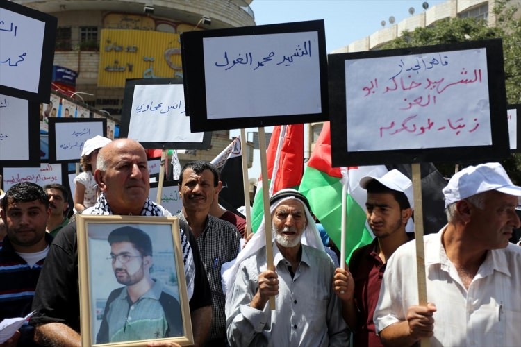 Kabe'den insan manzaraları 109