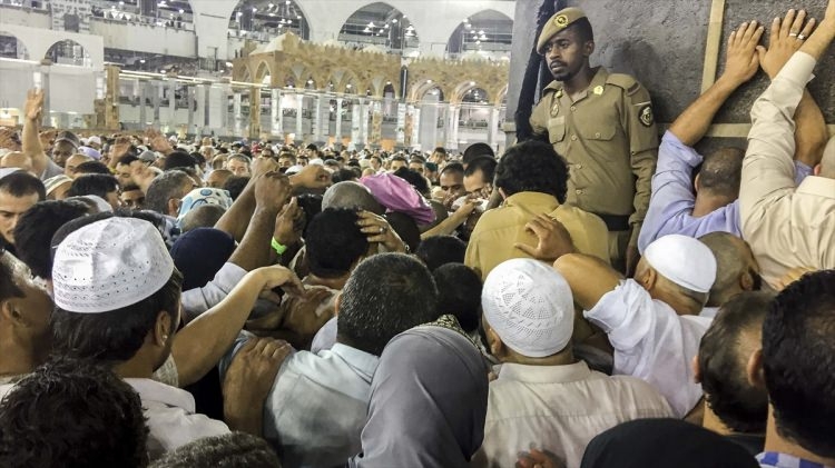 Kabe'den insan manzaraları 117