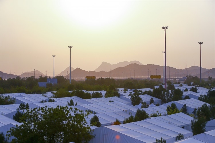 Kabe'den insan manzaraları 118