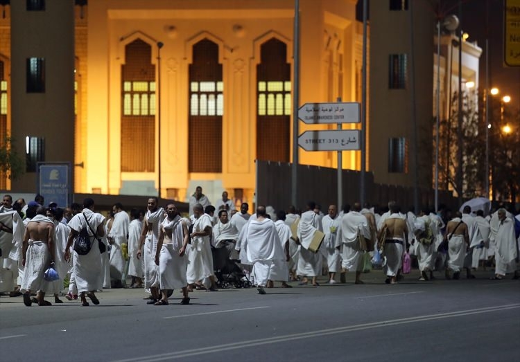Kabe'den insan manzaraları 121