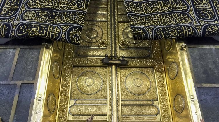 Kabe'den insan manzaraları 125