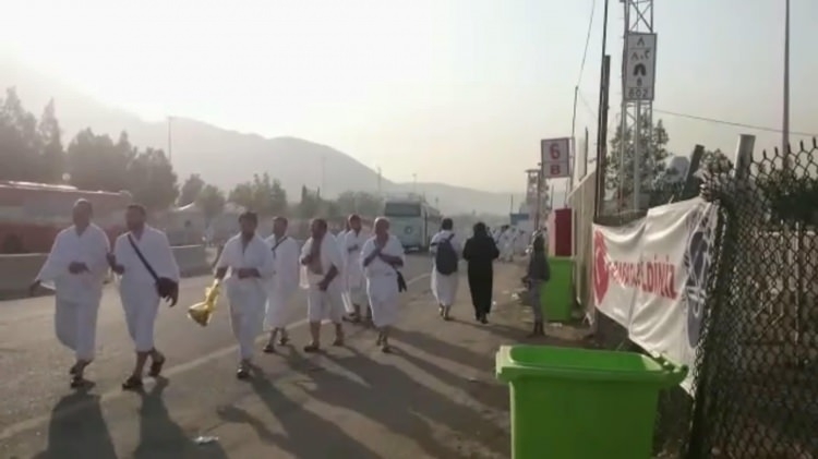 Kabe'den insan manzaraları 128