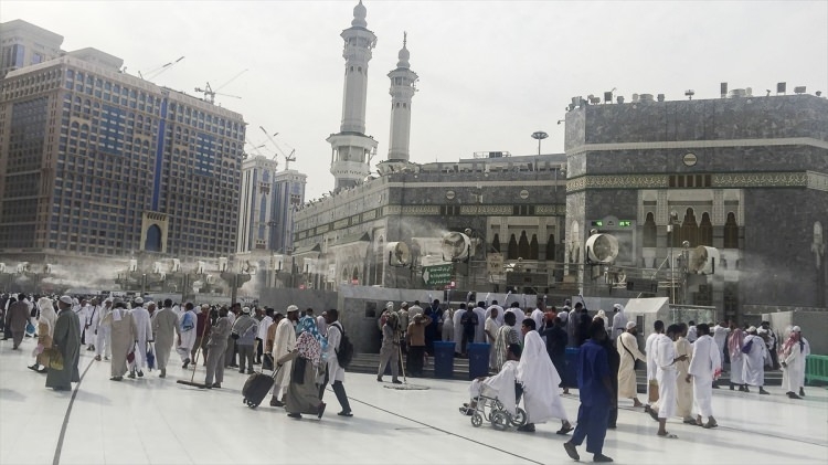 Kabe'den insan manzaraları 19