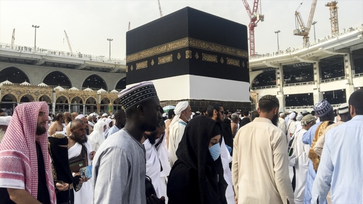 Kabe'den insan manzaraları 23