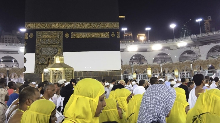 Kabe'den insan manzaraları 34