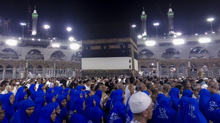 Kabe'den insan manzaraları 36