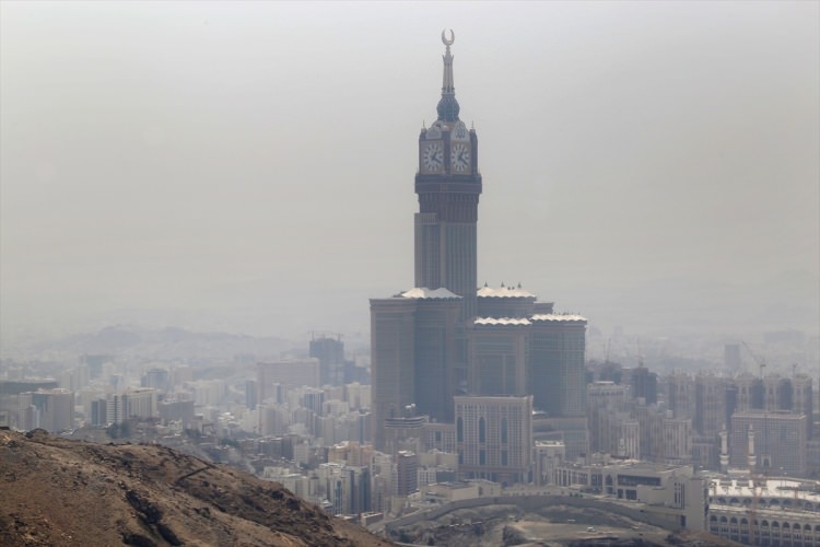 Kabe'den insan manzaraları 66