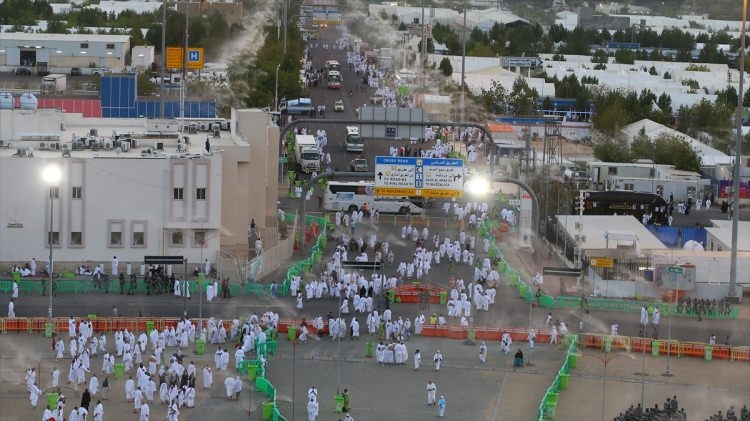 Kabe'den insan manzaraları 72