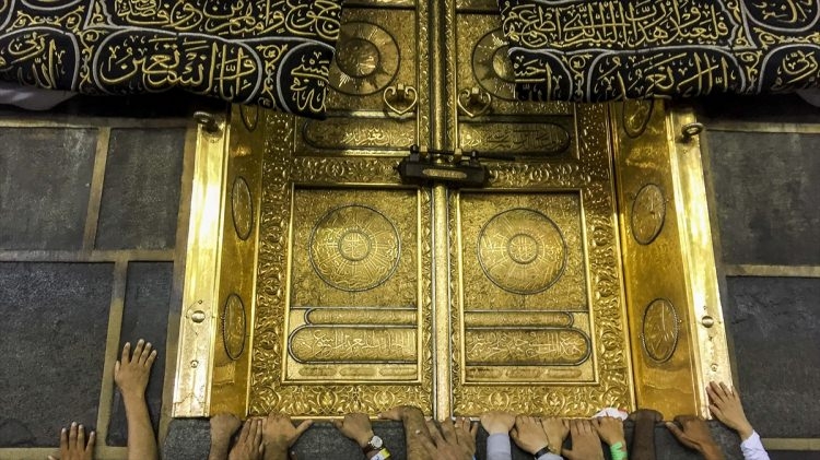 Kabe'den insan manzaraları 84