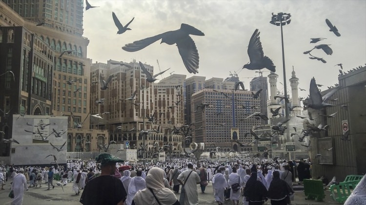 Kabe'den insan manzaraları 85