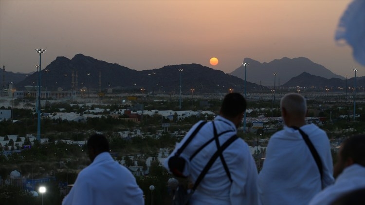 Kabe'den insan manzaraları 86