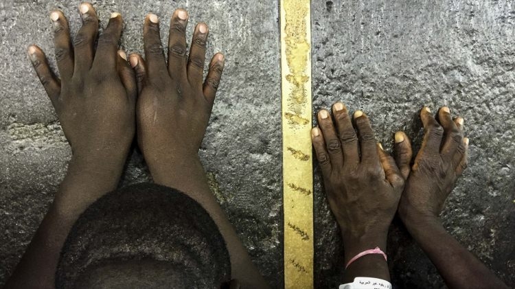 Kabe'den insan manzaraları 90