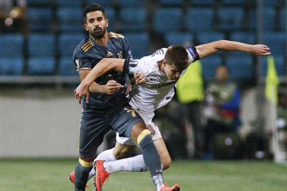 F.Bahçe'de deprem! 3 isim bir daha oynamayacak 7