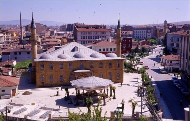 Hangi ilde kaç öğretmen ihraç edildi? 25