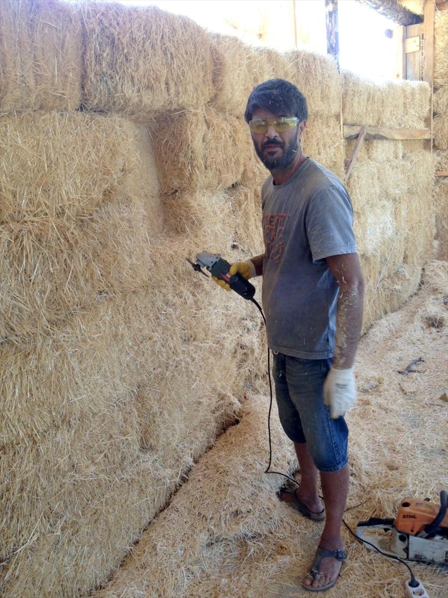 Evini samandan yaptı 1