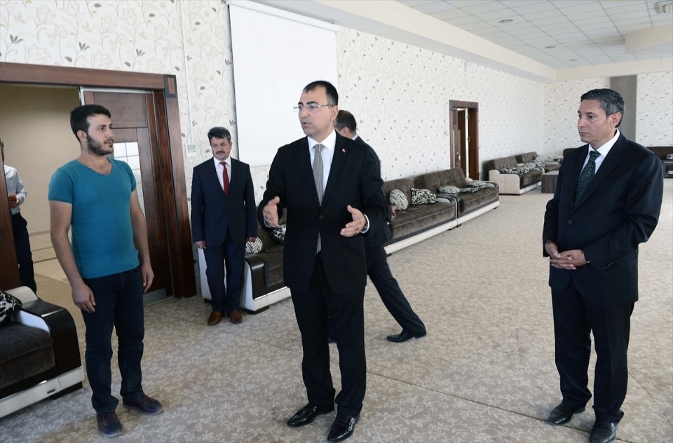 FETÖ okulunda dikkat çeken misafirhane 10