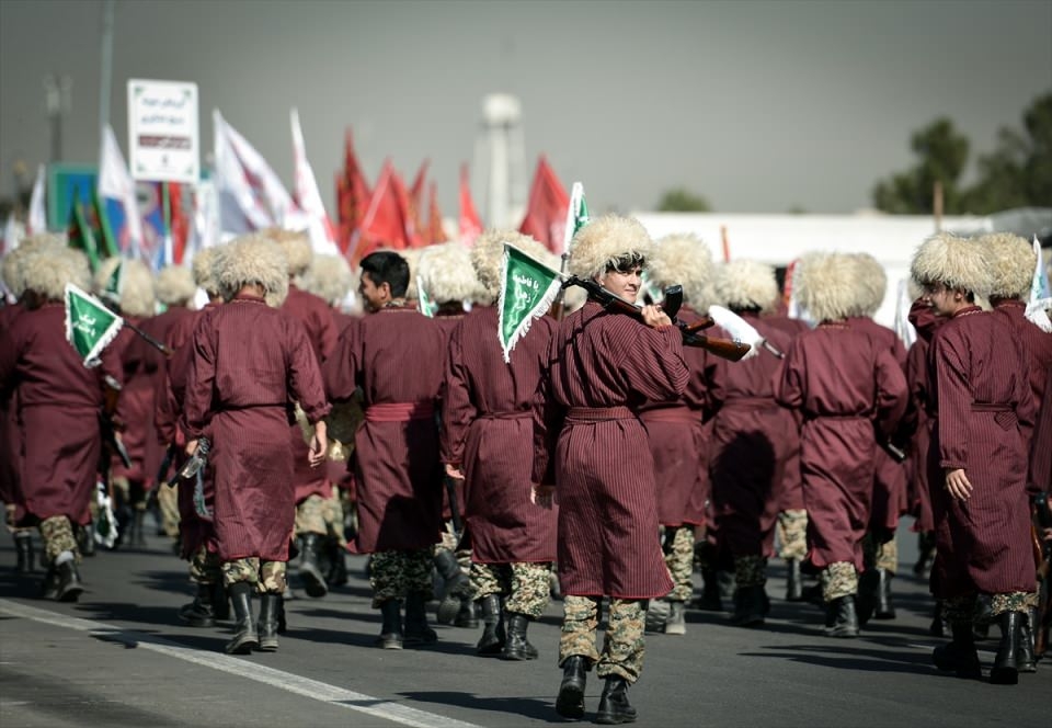 İran'dan dünyaya gövde gösterisi 15